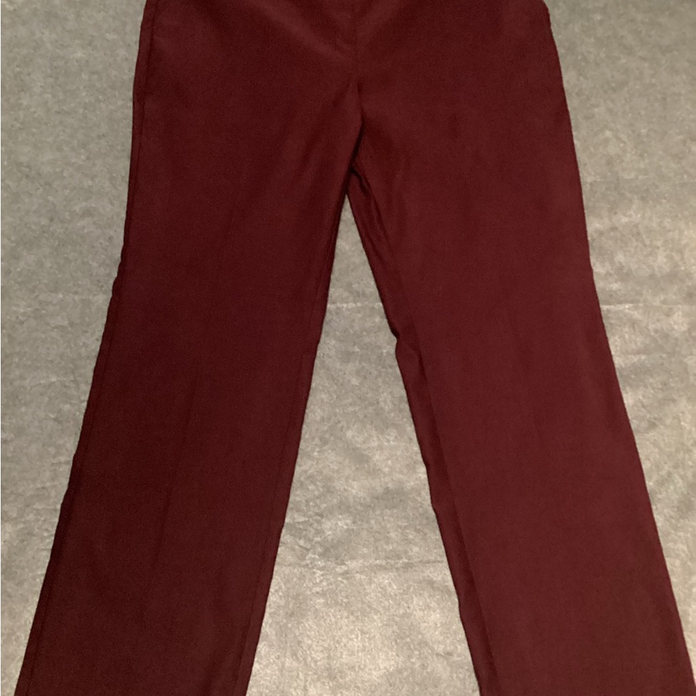 Rafaella Straight-Leg Stretch Pants in Burgundy. NWT.  C25